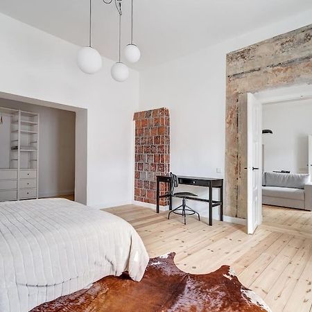 וילנה Spacious 2-Bedroom Flat In Old Town By Urban Rent מראה חיצוני תמונה