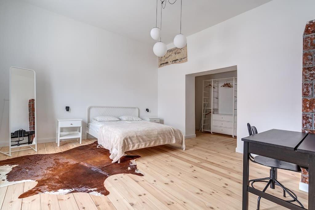 וילנה Spacious 2-Bedroom Flat In Old Town By Urban Rent מראה חיצוני תמונה