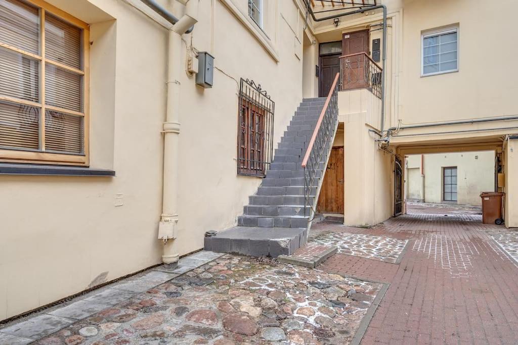 וילנה Spacious 2-Bedroom Flat In Old Town By Urban Rent מראה חיצוני תמונה