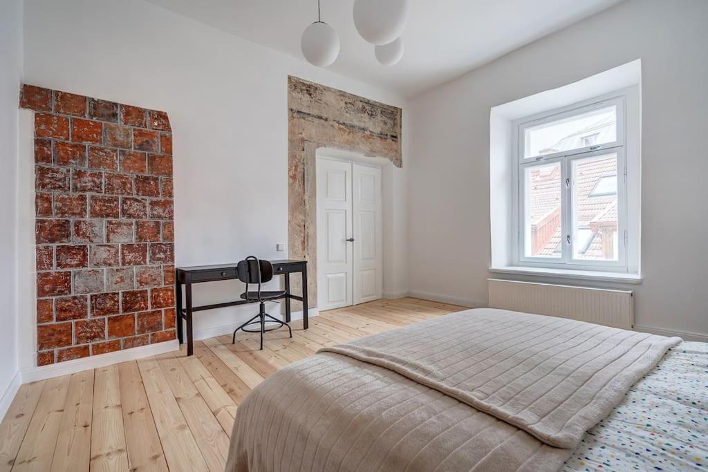וילנה Spacious 2-Bedroom Flat In Old Town By Urban Rent מראה חיצוני תמונה