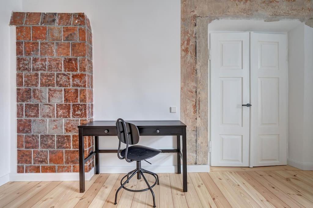 וילנה Spacious 2-Bedroom Flat In Old Town By Urban Rent מראה חיצוני תמונה